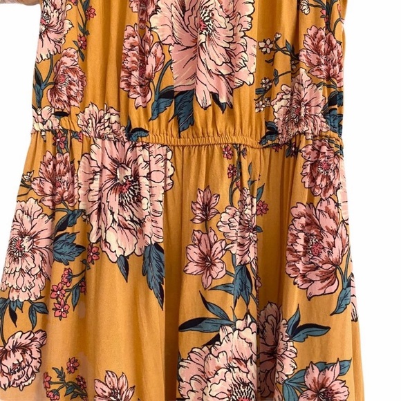 Band of Gypsies Marigold & Pink Floral Maxi Dress - Picture 5 of 5
